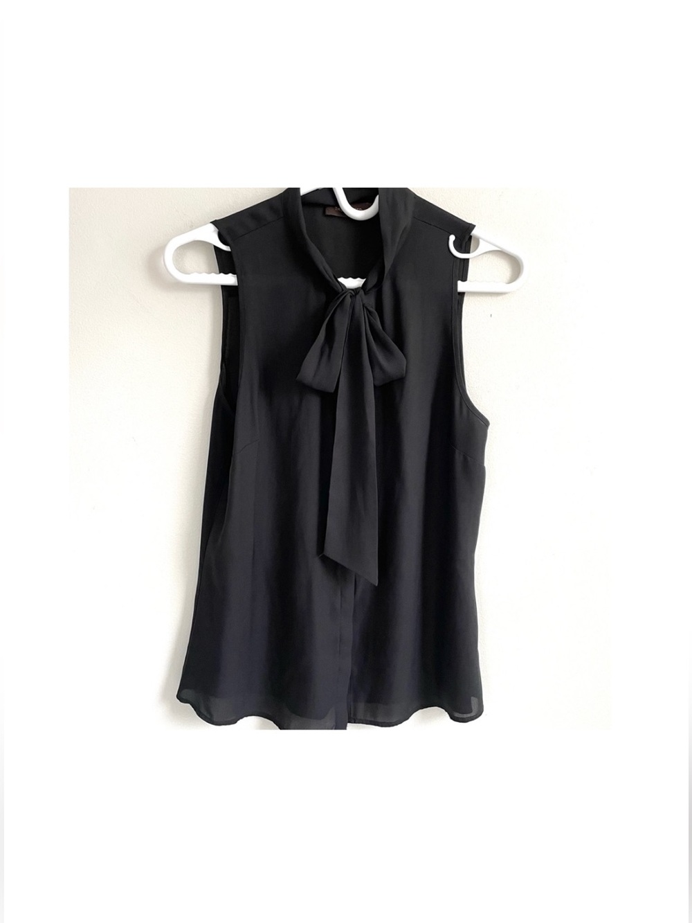 BLACK SHEER SLEEVELESS BLOUSE BUTTON FRONT OPEN FIT NECK BOW THE LIMITED